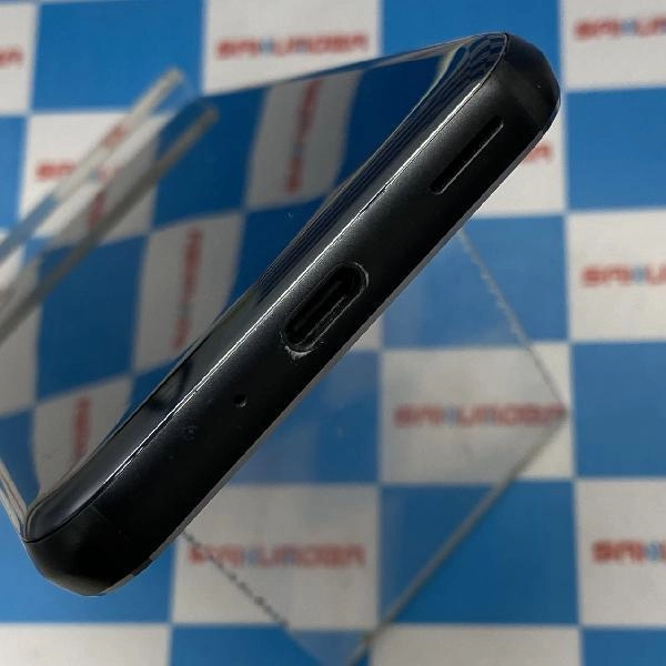 AQUOS R compact SHV41 au 32GB