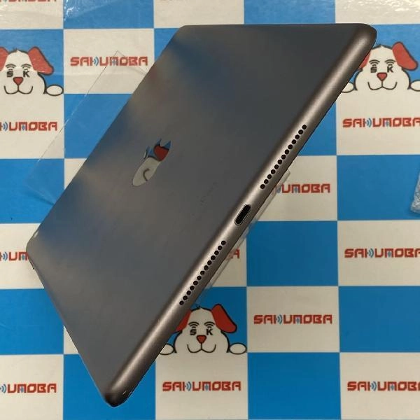 iPad 第8世代 Wi-Fiモデル 32GB MYL92J/A A2270