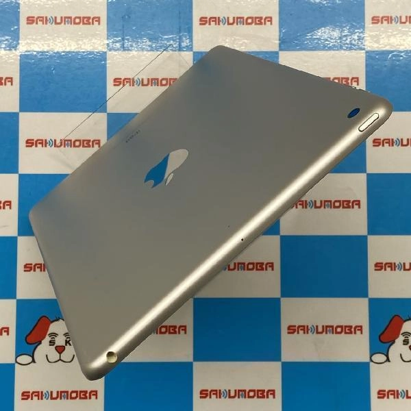 iPad 第6世代 Wi-Fiモデル 32GB MR7G2J/A A1893 美品