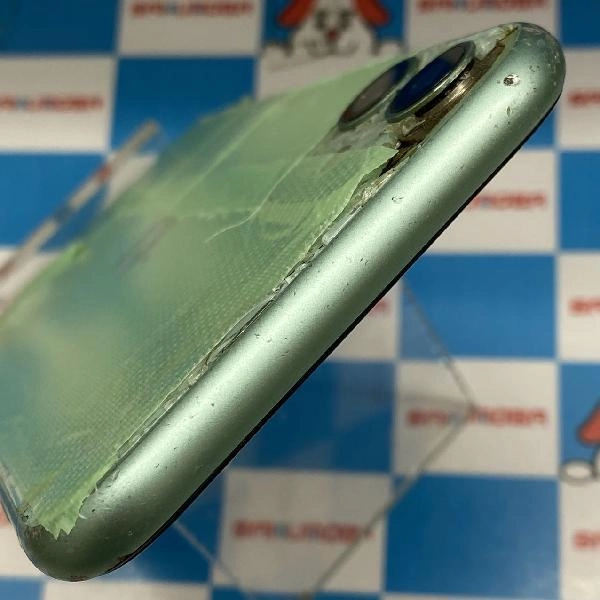 iPhone11 SoftBank版SIMフリー 64GB MWLY2J/A A2221 ジャンク品 グリーン