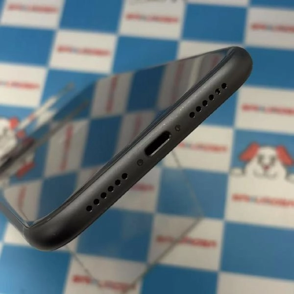 iPhone11 SoftBank版SIMフリー 64GB MWLT2J/A A2221 極美品 ブラック