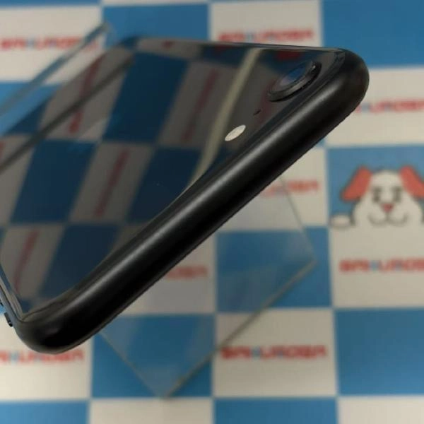 iPhoneSE 第2世代 SoftBank版SIMフリー 64GB MX9R2J/A A2296 ジャンク品 ブラック
