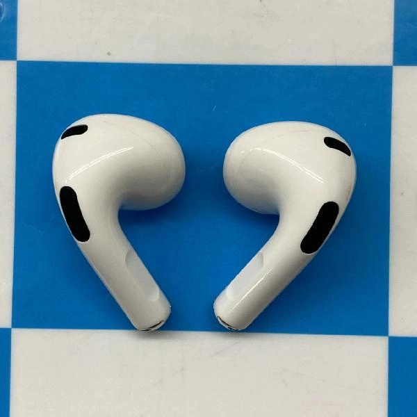 Apple AirPods 第3世代 Lightning充電ケース付き  MPNY3J/A A2897 美品 ホワイト