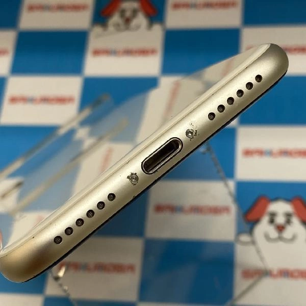 iPhoneSE 第3世代 SoftBank版SIMフリー 64GB MMYD3J/A A2782