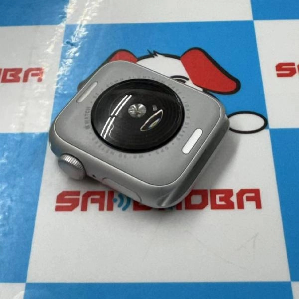 Apple Watch SE 第2世代 GPSモデル 32GB MNJV3J/A A2722 新品同様