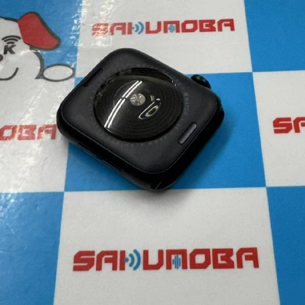 Apple Watch SE 第2世代 GPSモデル 32GB MNK03J/A A2723