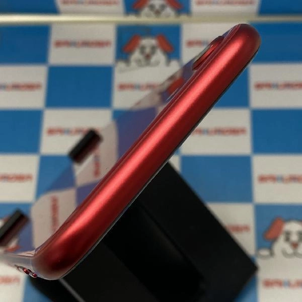 iPhoneSE 第3世代 SoftBank版SIMフリー 64GB MMYE3J/A A2782 新品同様