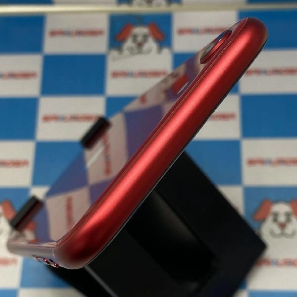 iPhoneSE 第3世代 docomo版SIMフリー 64GB MMYE3J/A A2782 極美品