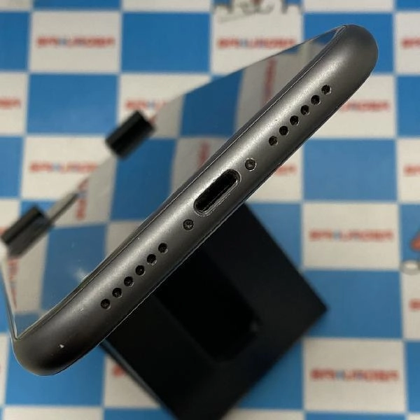 iPhone11 au版SIMフリー 128GB MWM02J/A A2221 美品 ブラック