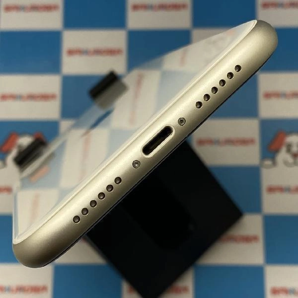 iPhone11 Apple版SIMフリー 128GB MWM22J/A A2221 美品 ホワイト