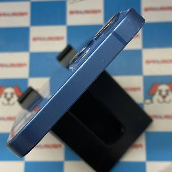 iPhone13 docomo版SIMフリー 256GB MLNM3J/A A2631