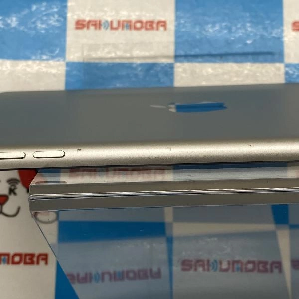 iPad mini 第2世代 Wi-Fiモデル 32GB ME280J/A A1489 シルバー