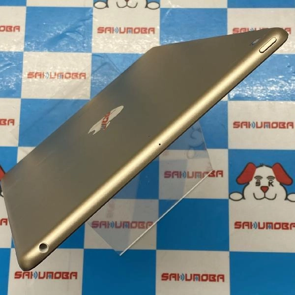 iPad 第5世代 Wi-Fiモデル 128GB MPGW2J/A A1822 極美品
