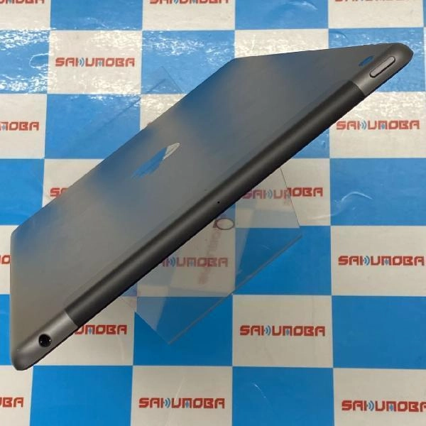 iPad 第7世代 docomo版SIMフリー 32GB MW6A2J/A A2198 開封未使用品