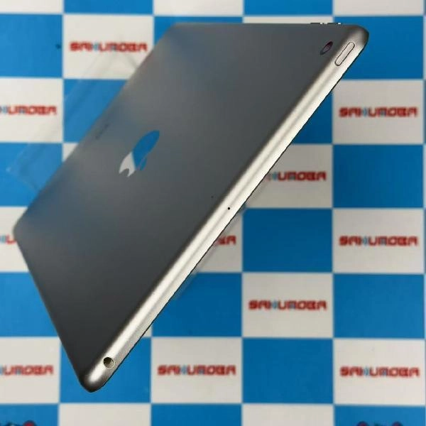 iPad 第6世代 Wi-Fiモデル 128GB MR7K2J/A A1893 ジャンク品