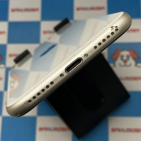 iPhoneSE 第3世代 SoftBank版SIMフリー 128GB MMYG3J/A A2782