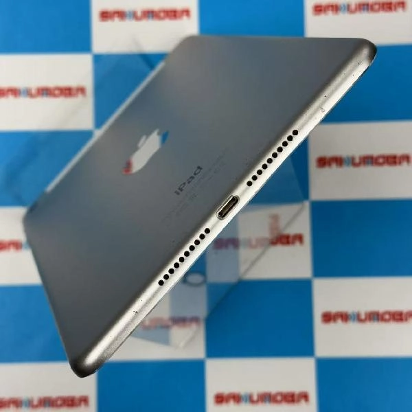 iPad mini 第4世代 docomo版SIMフリー 32GB MNWF2J/A A1550 シルバー