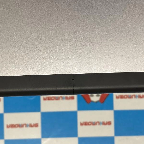 iPad 第5世代 au版SIMフリー 32GB MP1J2J/A A1823 訳あり品