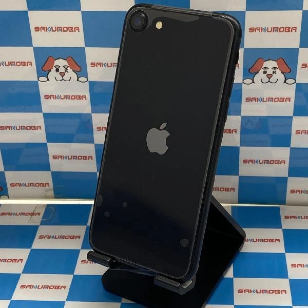 iPhoneSE 第3世代 au版SIMフリー 64GB MMYC3J/A A2782