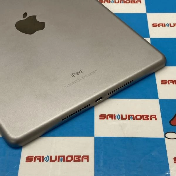 iPad 第5世代 Wi-Fiモデル 32GB MP2F2LL/A A1822 ジャンク品