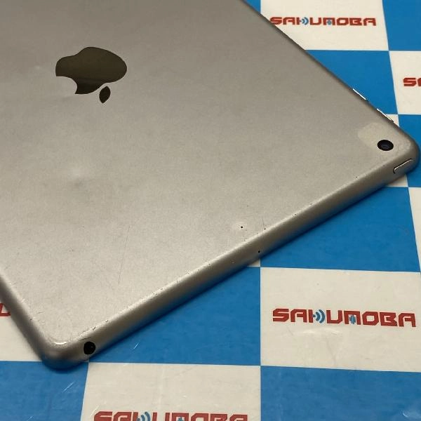 iPad 第5世代 Wi-Fiモデル 32GB MP2F2LL/A A1822 ジャンク品