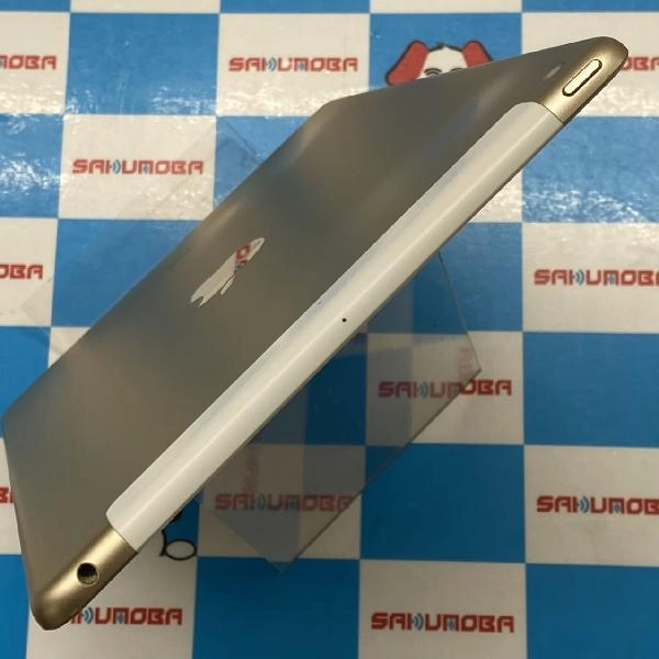 iPad 第5世代 au版SIMフリー 32GB MPG42J/A A1823