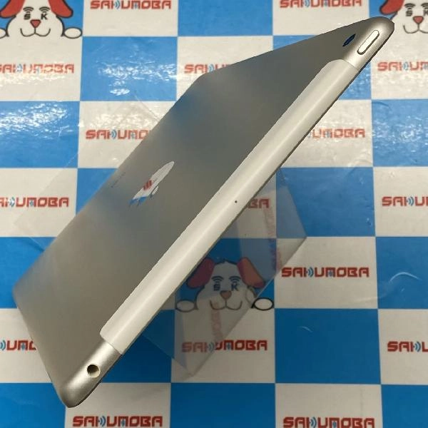 iPad 第5世代 docomo版SIMフリー 128GB MP272J/A A1823 極美品