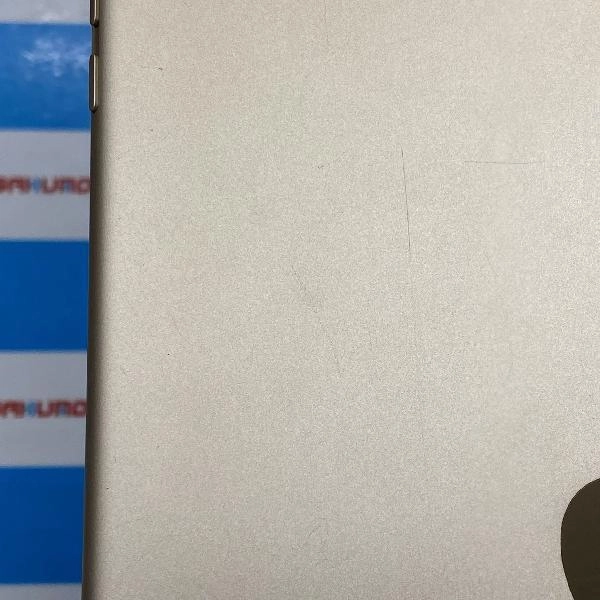 iPad 第5世代 SoftBank版SIMフリー 32GB MPG42J/A A1823