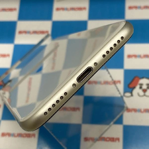 iPhoneSE 第3世代 SoftBank版SIMフリー 64GB MMYD3J/A A2782