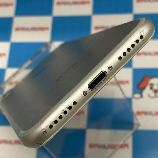 iPhone7 au 128GB MNCL2J/A A1779 ジャンク品 シルバー