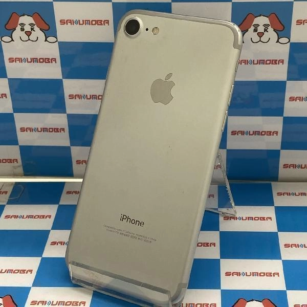 iPhone7 au 128GB MNCL2J/A A1779 ジャンク品 シルバー