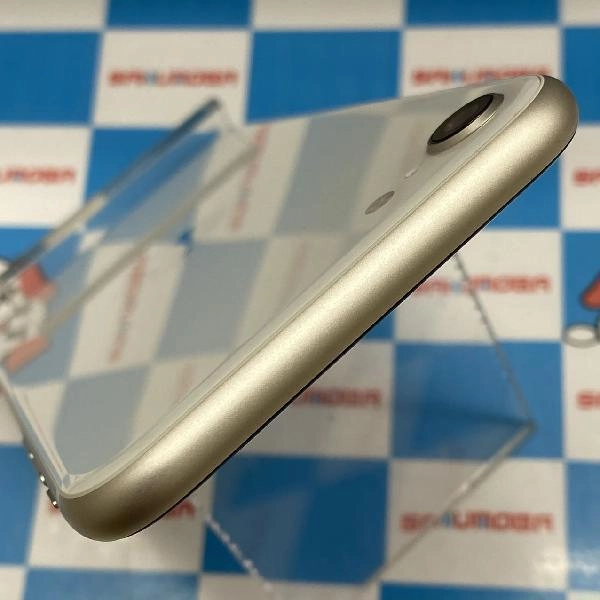 iPhoneSE 第3世代 SoftBank版SIMフリー 64GB MMYD3J/A A2782 極美品