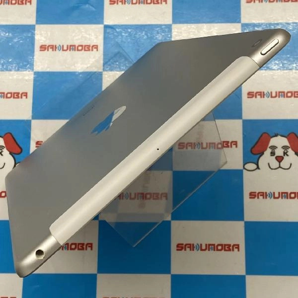 iPad 第6世代 au版SIMフリー 32GB MR6P2J/A A1954 美品