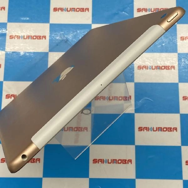 iPad 第7世代 docomo版SIMフリー 32GB MW6D2J/A A2198 美品 ゴールド