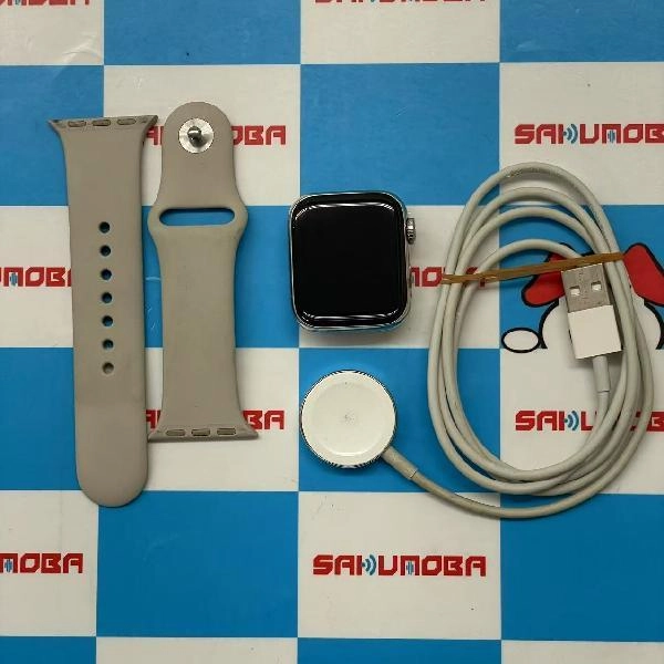 Apple Watch Series 4 GPS + Cellularモデル  MTVK2J/A A2007