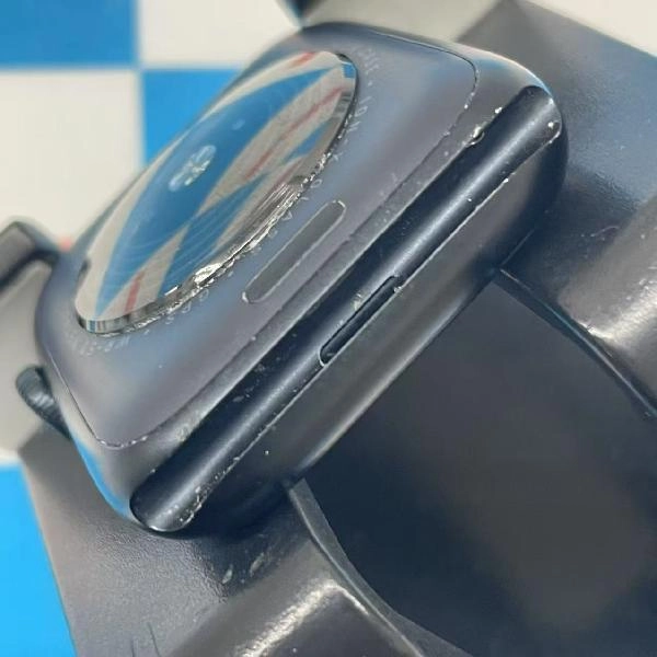 Apple Watch SE 第2世代 GPSモデル 32GB MRE73J/A A2723