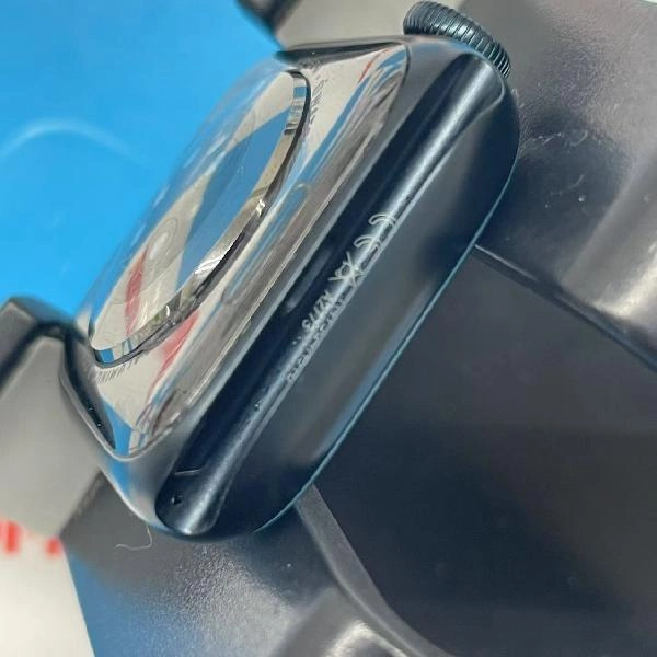 Apple Watch Series 8 GPS + Cellularモデル 32GB MNHV3J/A A2773