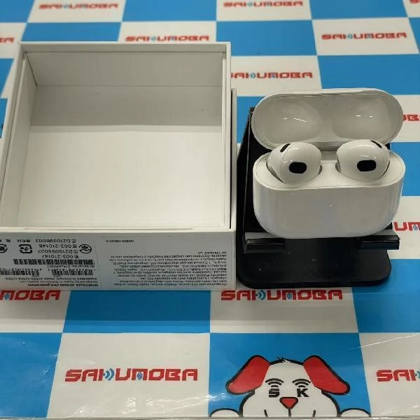 Apple AirPods 第3世代 MagSafe充電ケース付き  MME73J/A A2566 ホワイト