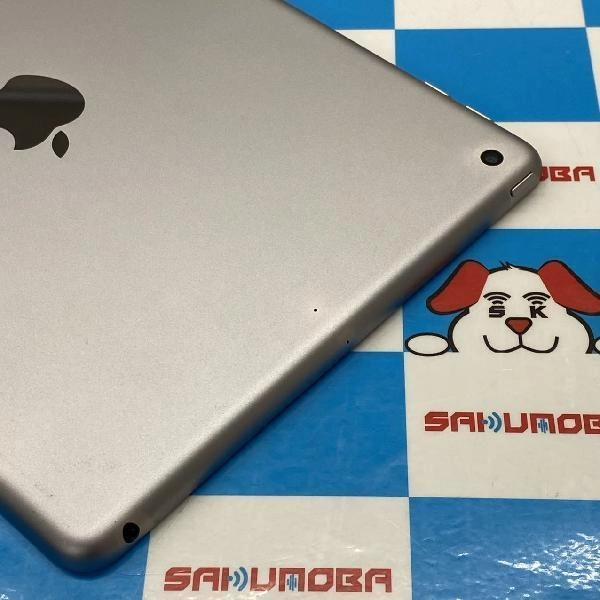 iPad 第5世代 Wi-Fiモデル 32GB MP2F2J/A A1822