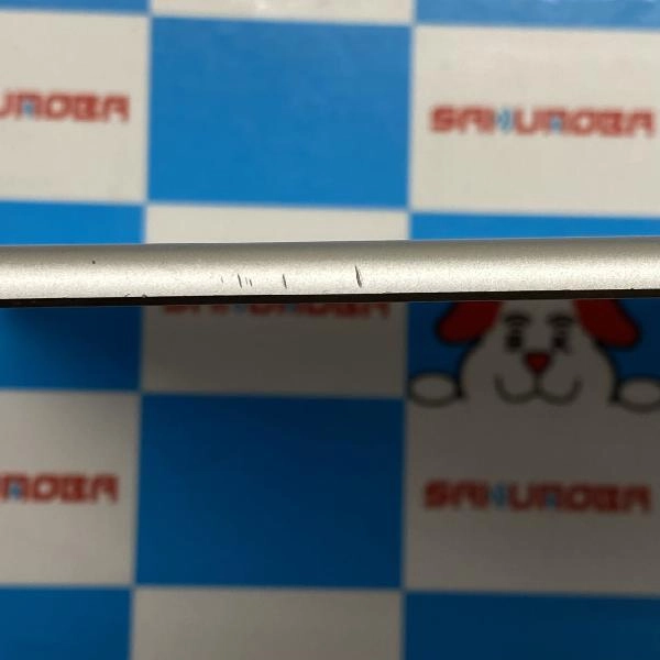 iPad Air 第2世代 SoftBank 32GB MNVQ2J/A A1567 ジャンク品 シルバー
