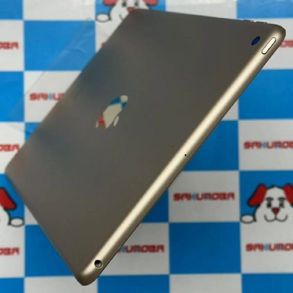 iPad 第5世代 Wi-Fiモデル 32GB MPGT2J/A A1822
