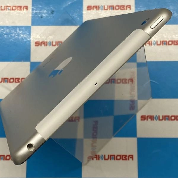 iPad mini 第3世代 docomo 16GB MGYR2J/A A1600 ゴールド