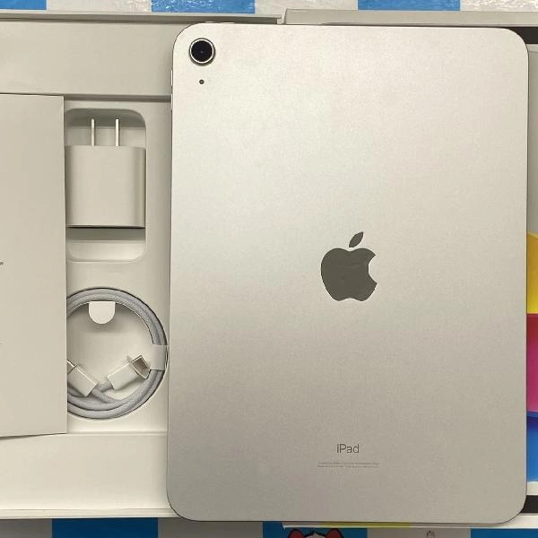 iPad 第10世代 Wi-Fiモデル 64GB MPQ03J/A A2696 新品同様