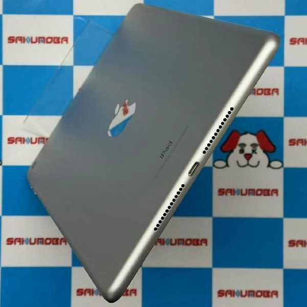 iPad 第6世代 Wi-Fiモデル 32GB MR7G2J/A A1893 極美品