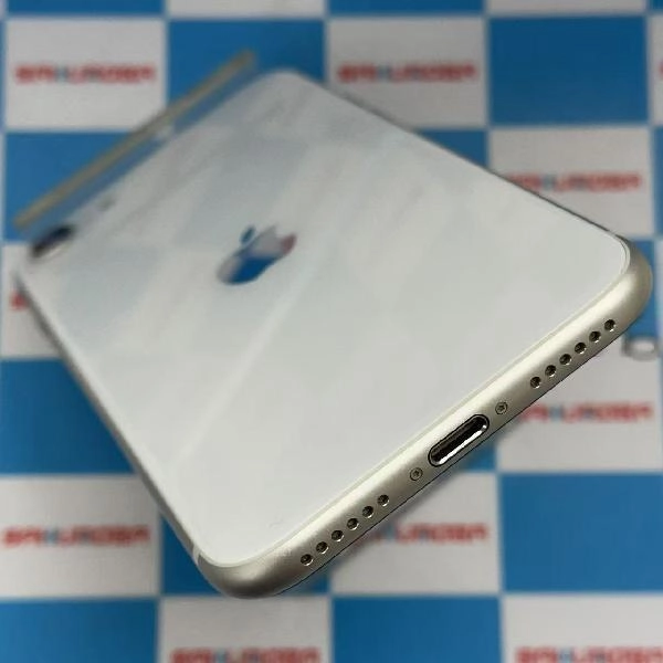 iPhoneSE 第3世代 SoftBank版SIMフリー 64GB MMYD3J/A A2782 美品