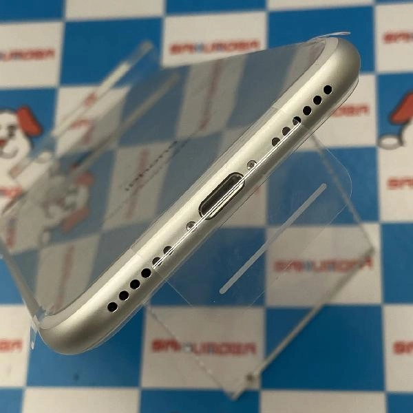iPhone7 SoftBank版SIMフリー 32GB MNCF2J/A A1779 開封未使用品 シルバー
