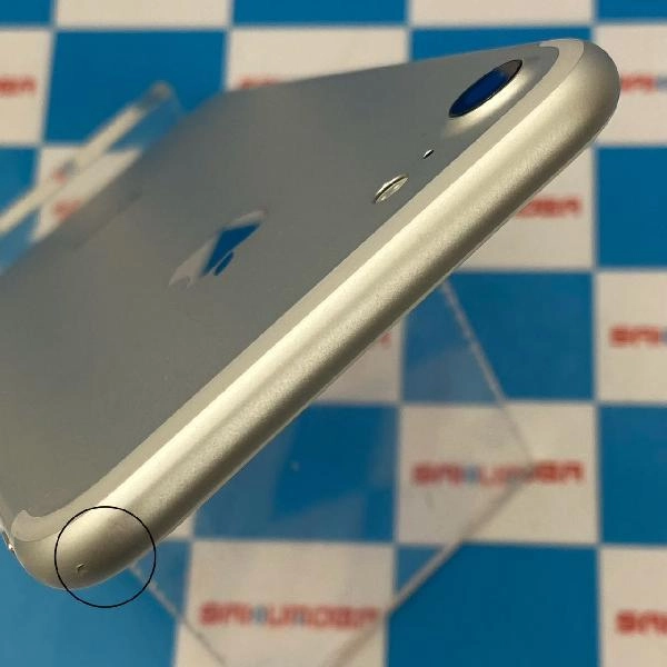 iPhone7 SoftBank版SIMフリー 32GB MNCF2J/A A1779 美品 シルバー