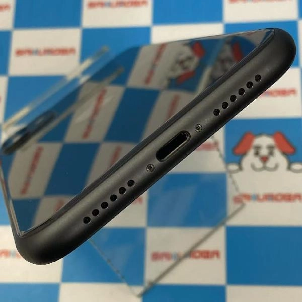 iPhone11 au版SIMフリー 256GB MWM72J/A A2221 美品 ブラック