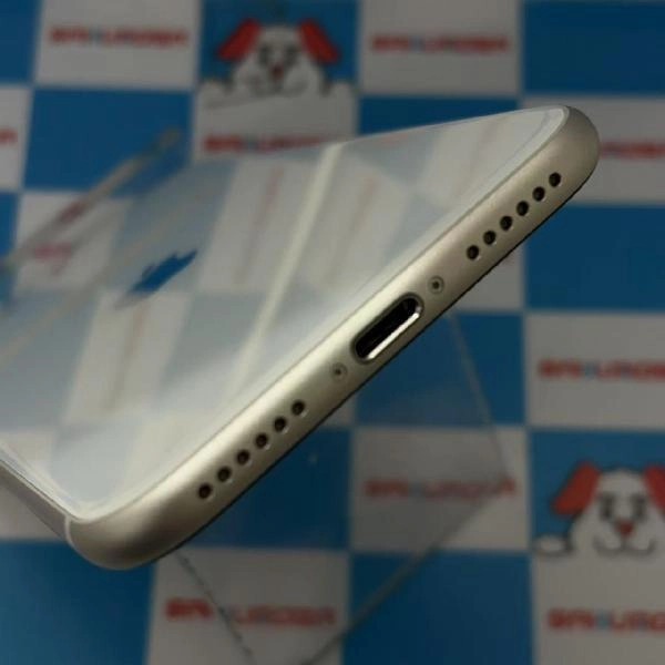 iPhoneSE 第3世代 楽天モバイル版SIMフリー 128GB MMYG3J/A A2782