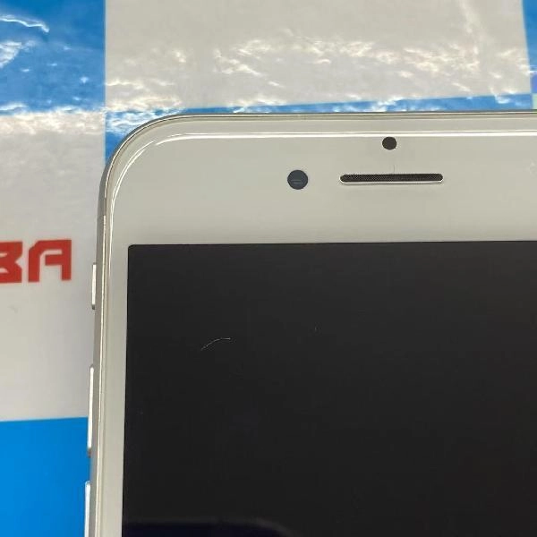 iPhone8 au版SIMフリー 64GB MQ792J/A A1906 シルバー